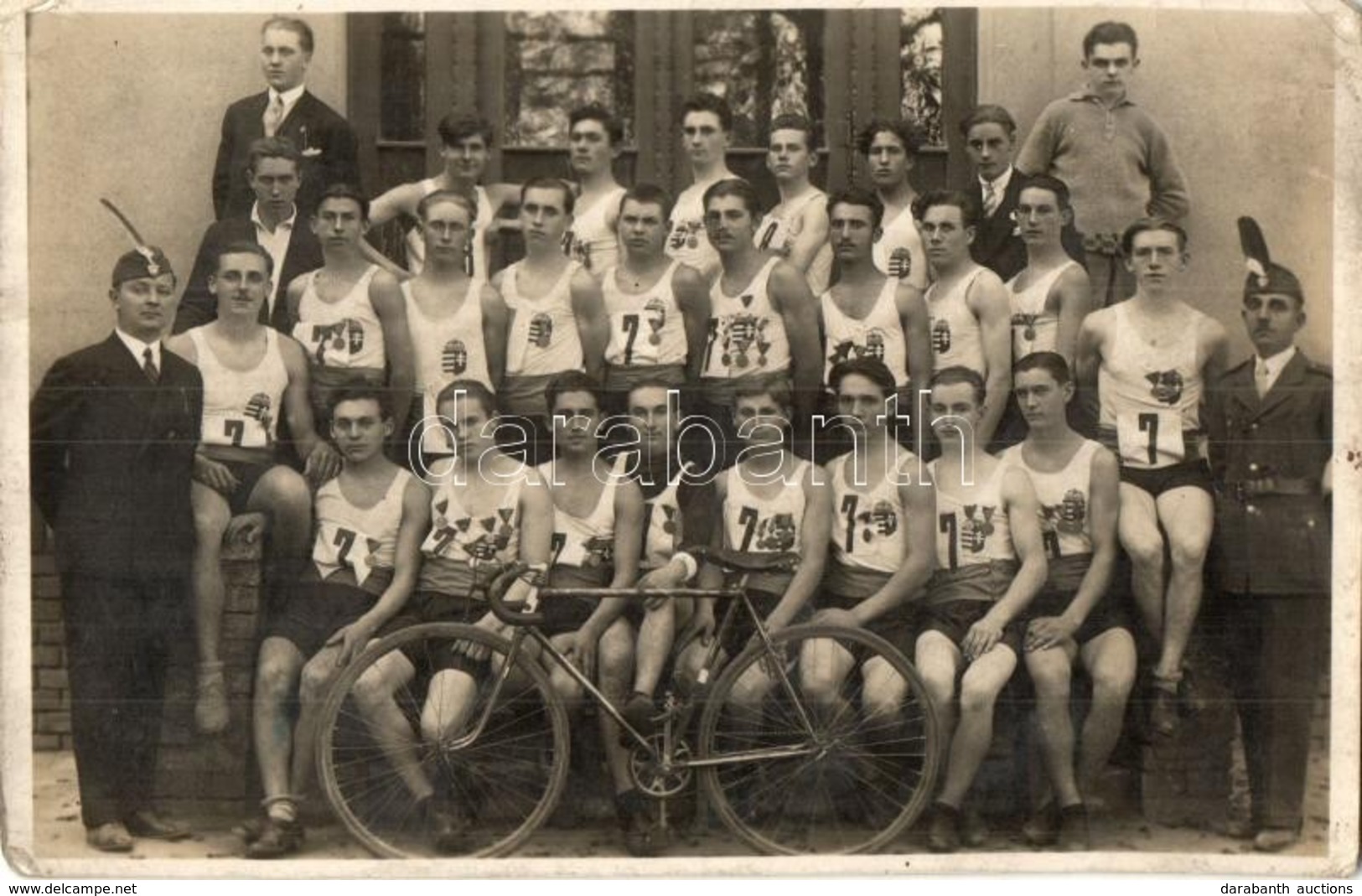 * T2/T3 Magyar Válogatott Kerékpár Csapat, Leventék / Hungarian Bicycle Racing Team With Two Members Of The Hungarian Yo - Zonder Classificatie