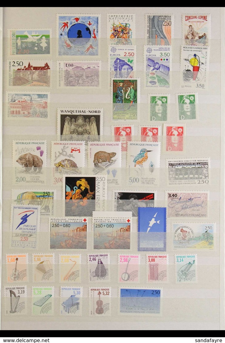 1982-2000 COMPREHENSIVE SUPERB NEVER HINGED MINT COLLECTION On Stock Pages, All Different, Highly COMPLETE For The Perio - Altri & Non Classificati