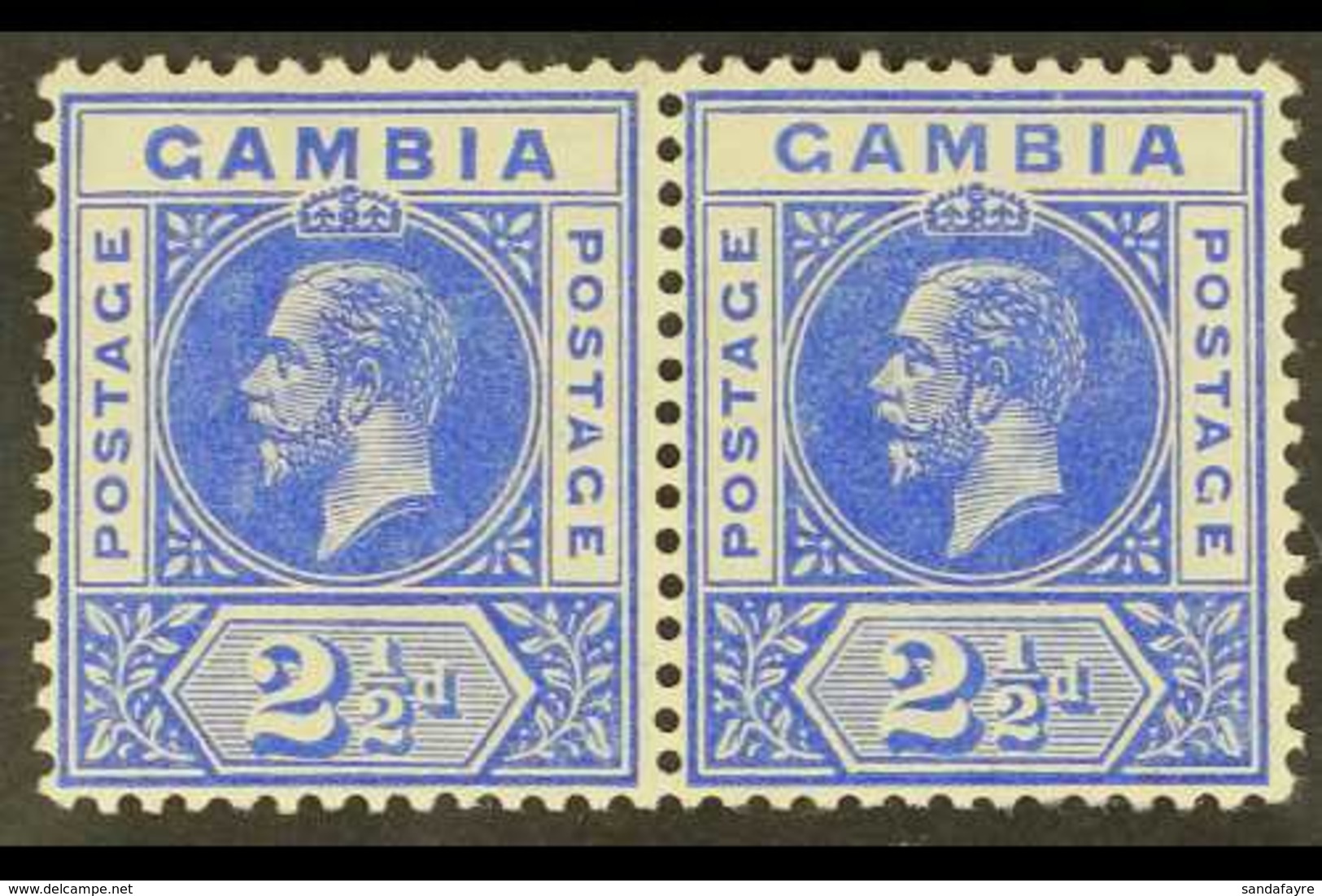 1912-22 2½d Bright Blue, Horizontal Pair With One Showing Slit "A", SG 90b, Very Fine Mint. For More Images, Please Visi - Gambia (...-1964)