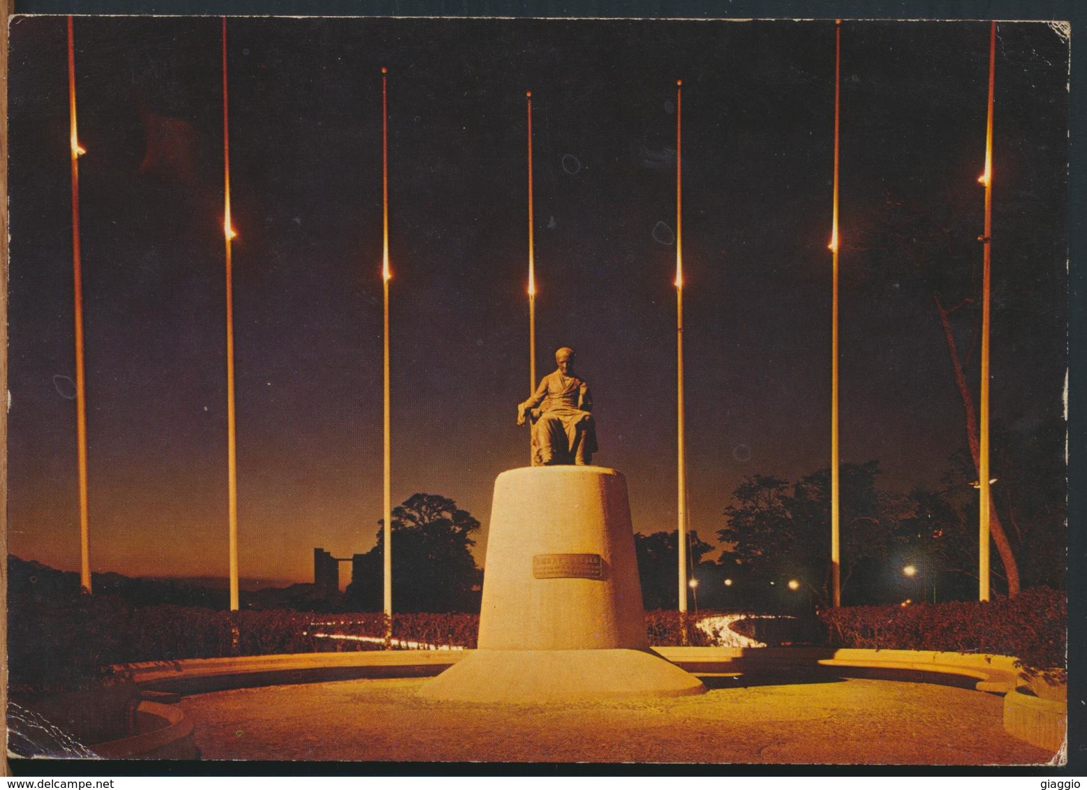 °°° 11383 - VENEZUELA - CARACAS - MONUMENTO A ANDRES BELLO - 1980 With Stamps °°° - Venezuela