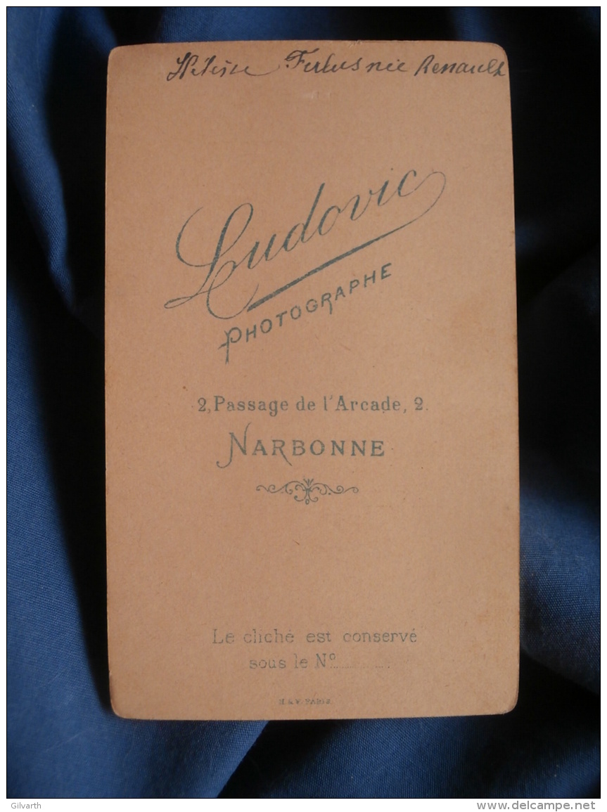 Photo CDV  Ludovic à Narbonne  Jeune Femme (Hélène Ferlus Née Renault) Circa 1890 - L389D - Antiche (ante 1900)
