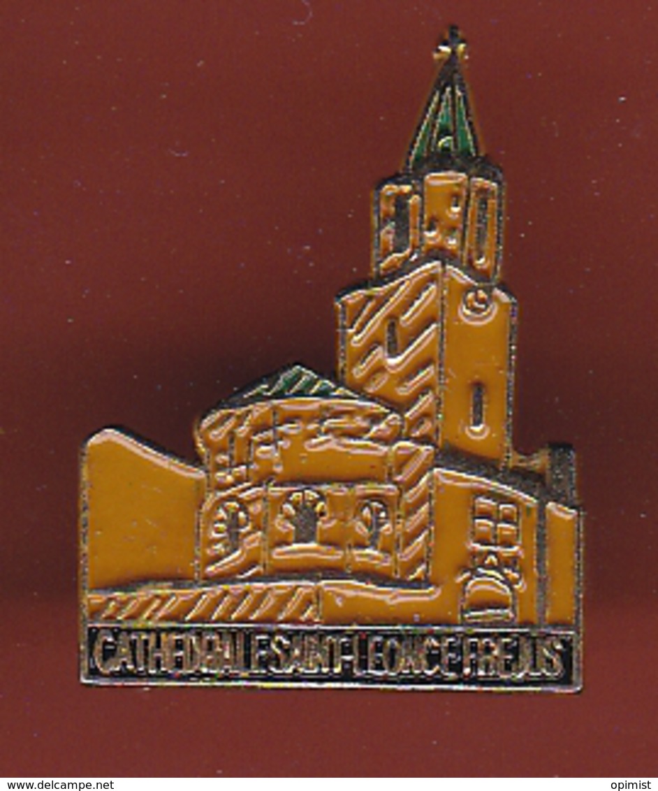 53479-  Pin's-cathedrale Saint Leonce Frejus. .. - Villes