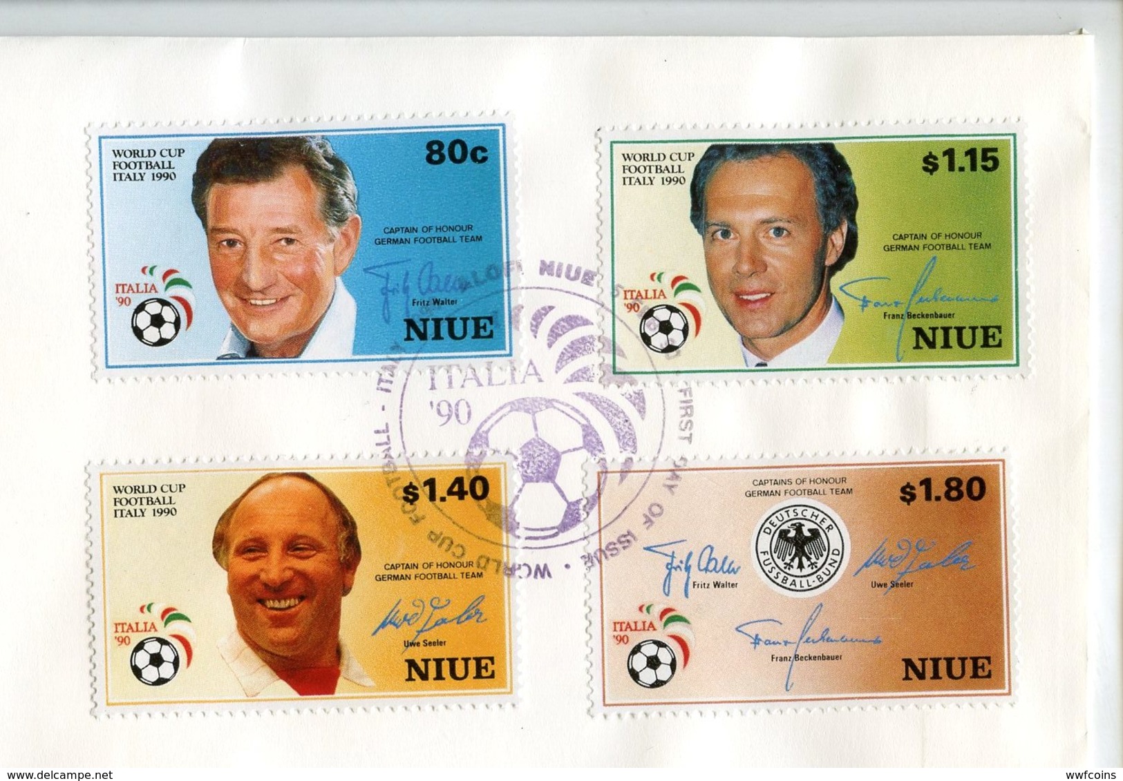 POSTCARD STAMP BUSTA FRANCOBOLLO NIUE 5 $ 1990 THE HONORARY CAPTAINS OF GERMAN NATIONAL FOOTBALL TEAM WORLD CUP FIRST DA - Niue