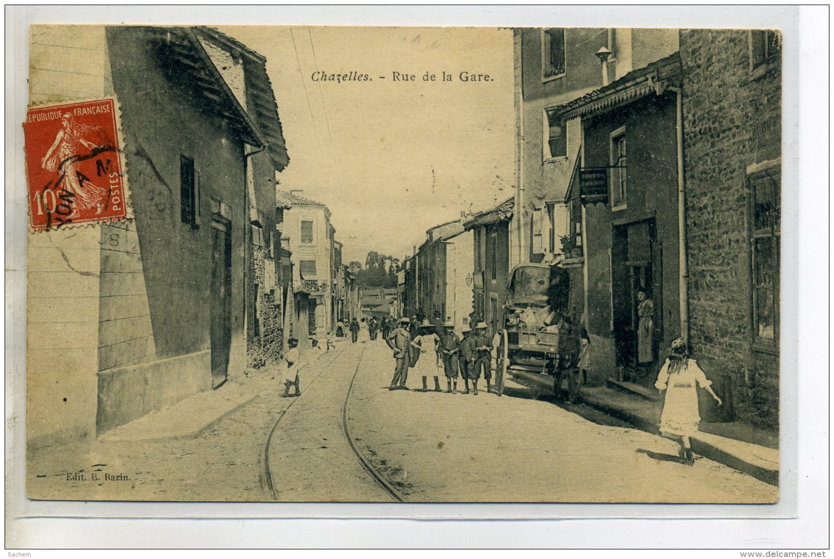 42-01 CHAZELLES Jolie Anim Rue De La Gare Pres Commerce 1908 écrite Et Timb     /D02-2016 - Autres & Non Classés