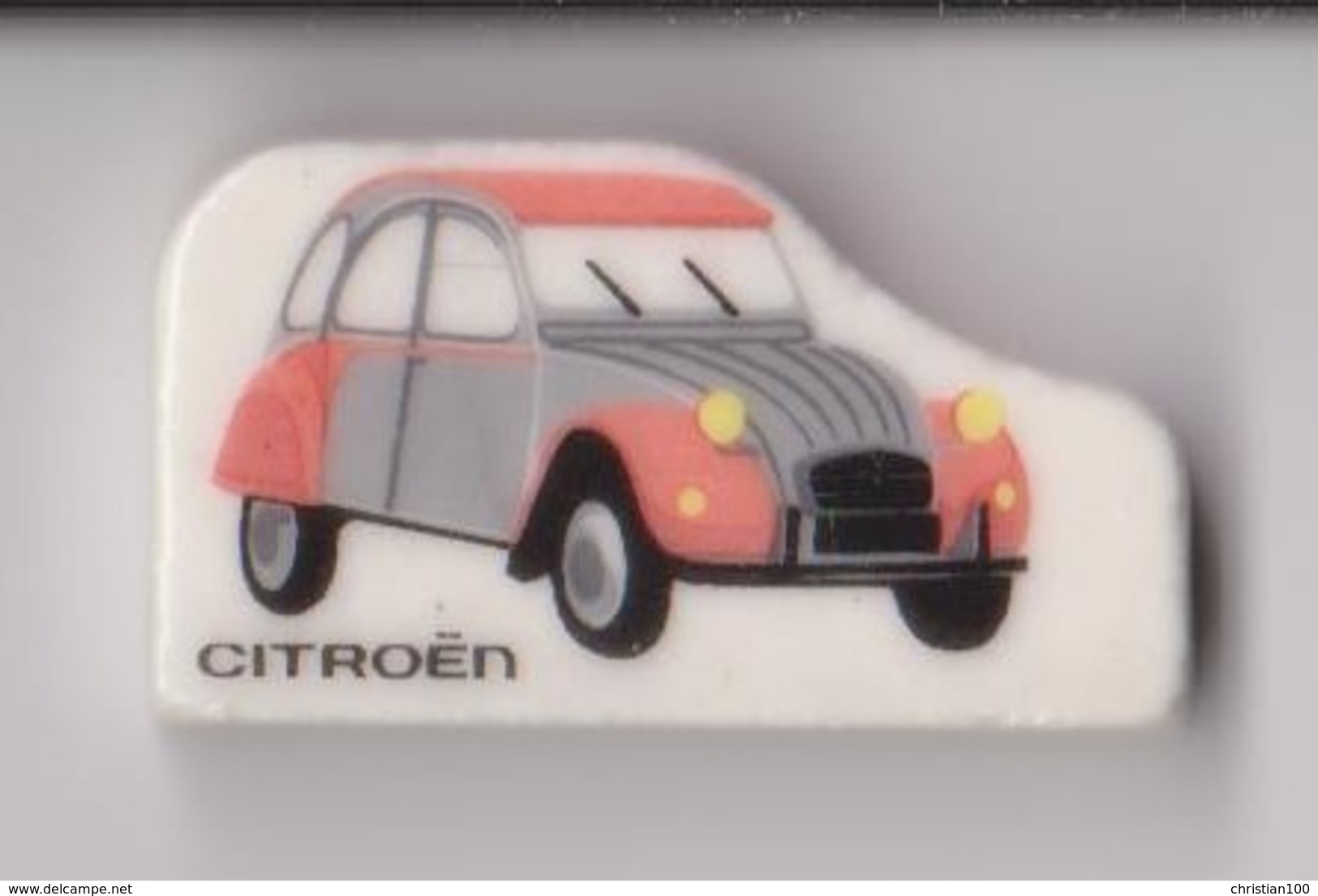 LOT DE 2 FEVES - 2 CV CITROEN -  2 SCANS - - Sports