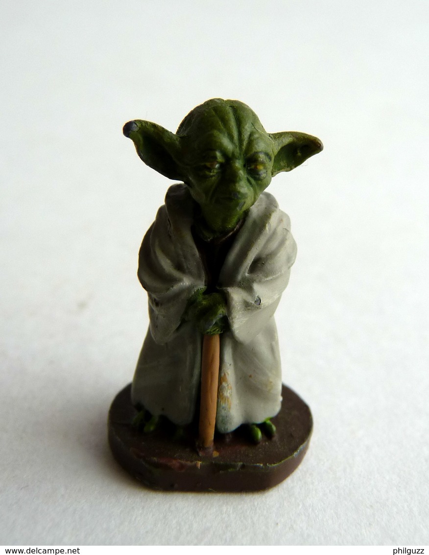 FIGURINE METAL 2005 YODA (2) - Power Of The Force