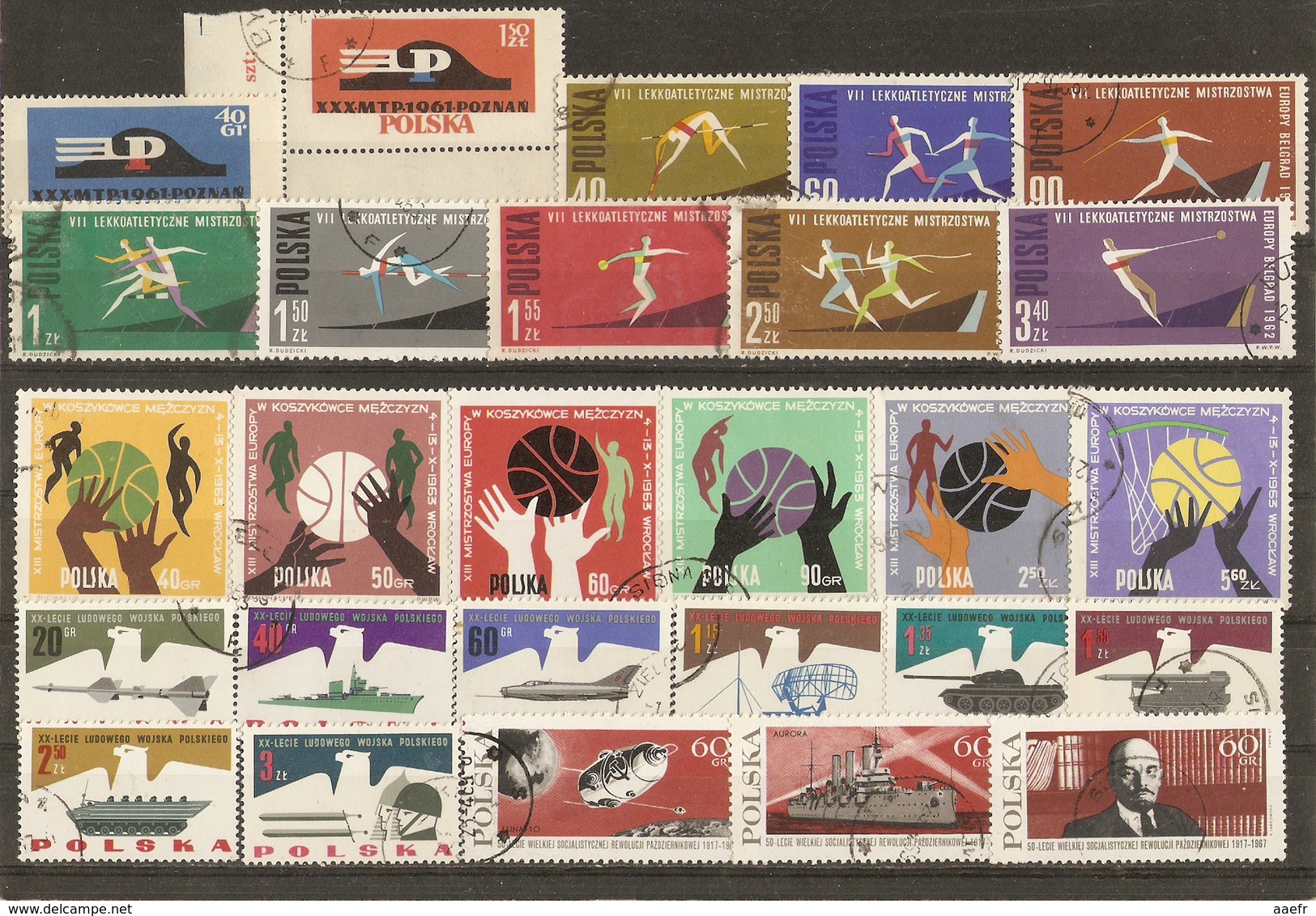 Pologne 1961/67 - Petit Lot De 8 Séries Complètes° - Espace - Baskett - Athlétisme - Révolution D'Octobre - Armée - Vrac (max 999 Timbres)