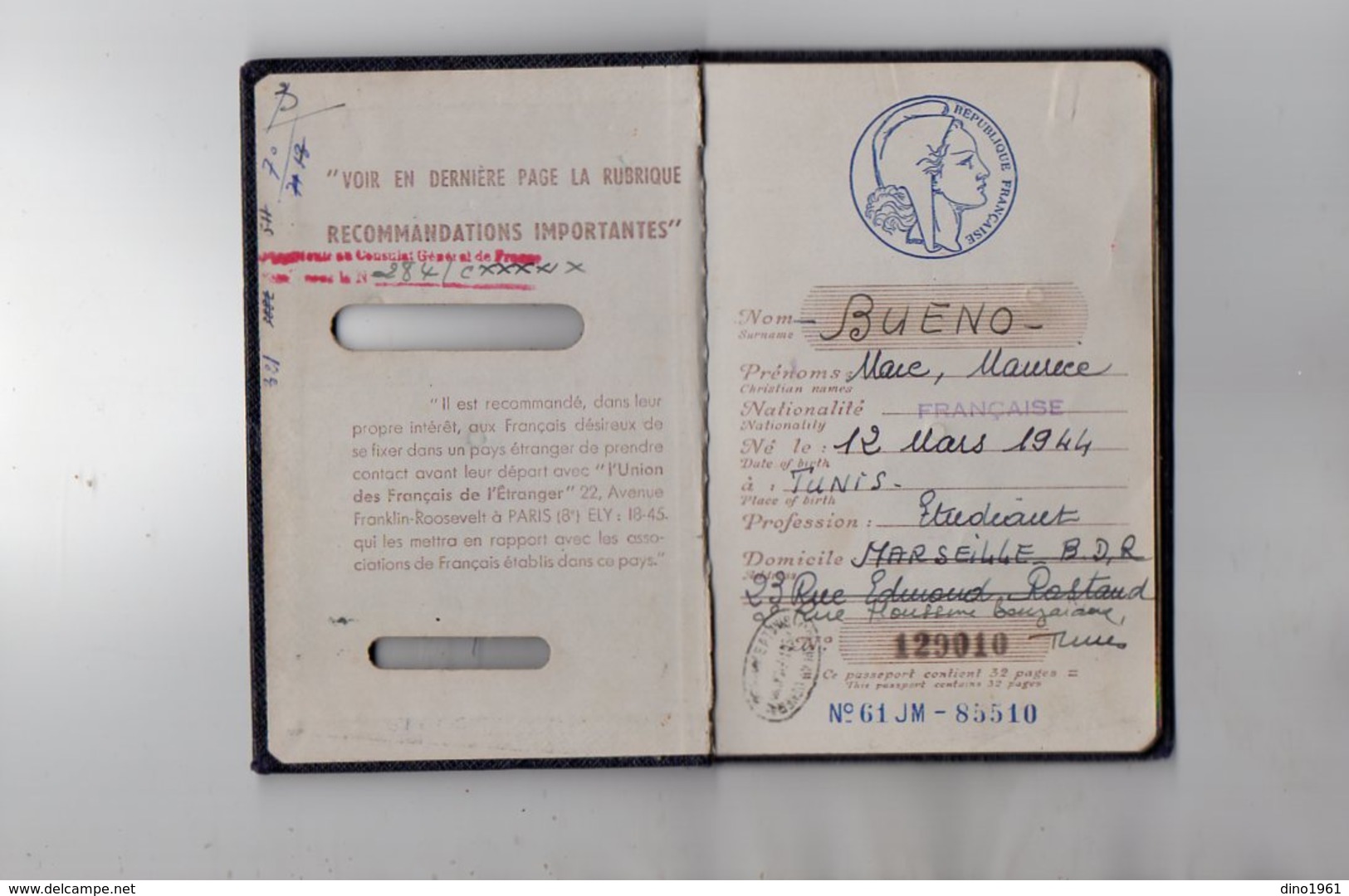 VP12.819 - MARSEILLE 1961 - Passeport - Mr M. BUENO Né à TUNIS En 1944 - Police & Gendarmerie