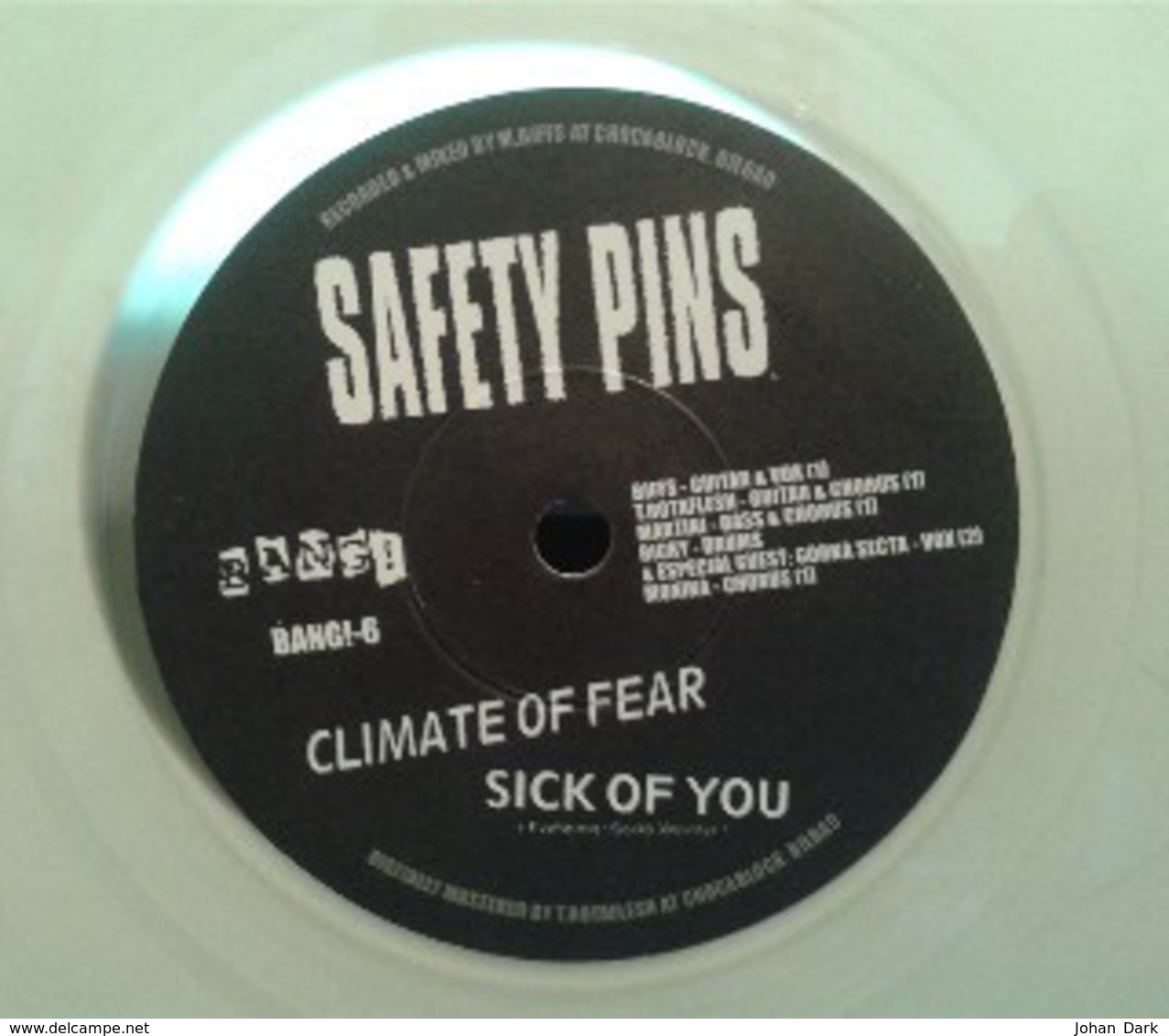 SAFETY PINS / STUBBORN DAUGHTERS :  Split 7" EP 2012 . Punk Rock . Spain . Espagne . MINT / ETAT NEUF - Punk