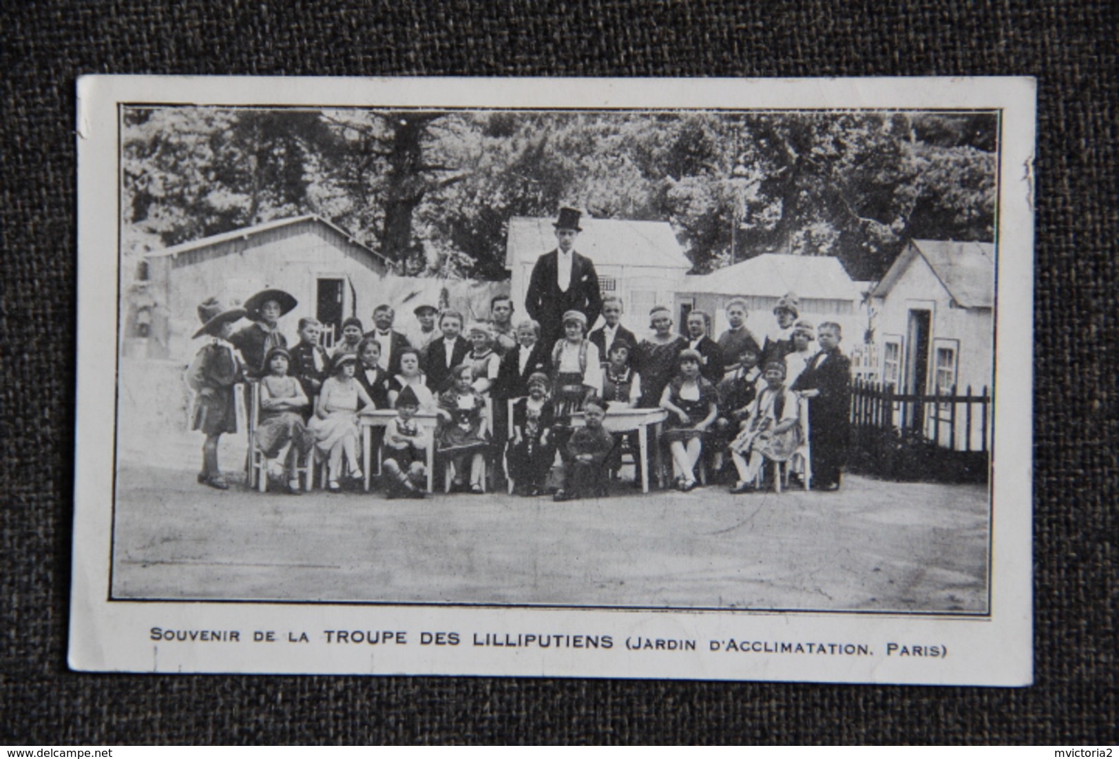 PARIS, Jardin D'acclimatation : Souvenir De La Troupe Des LILLIPUTIENS - Parcs, Jardins