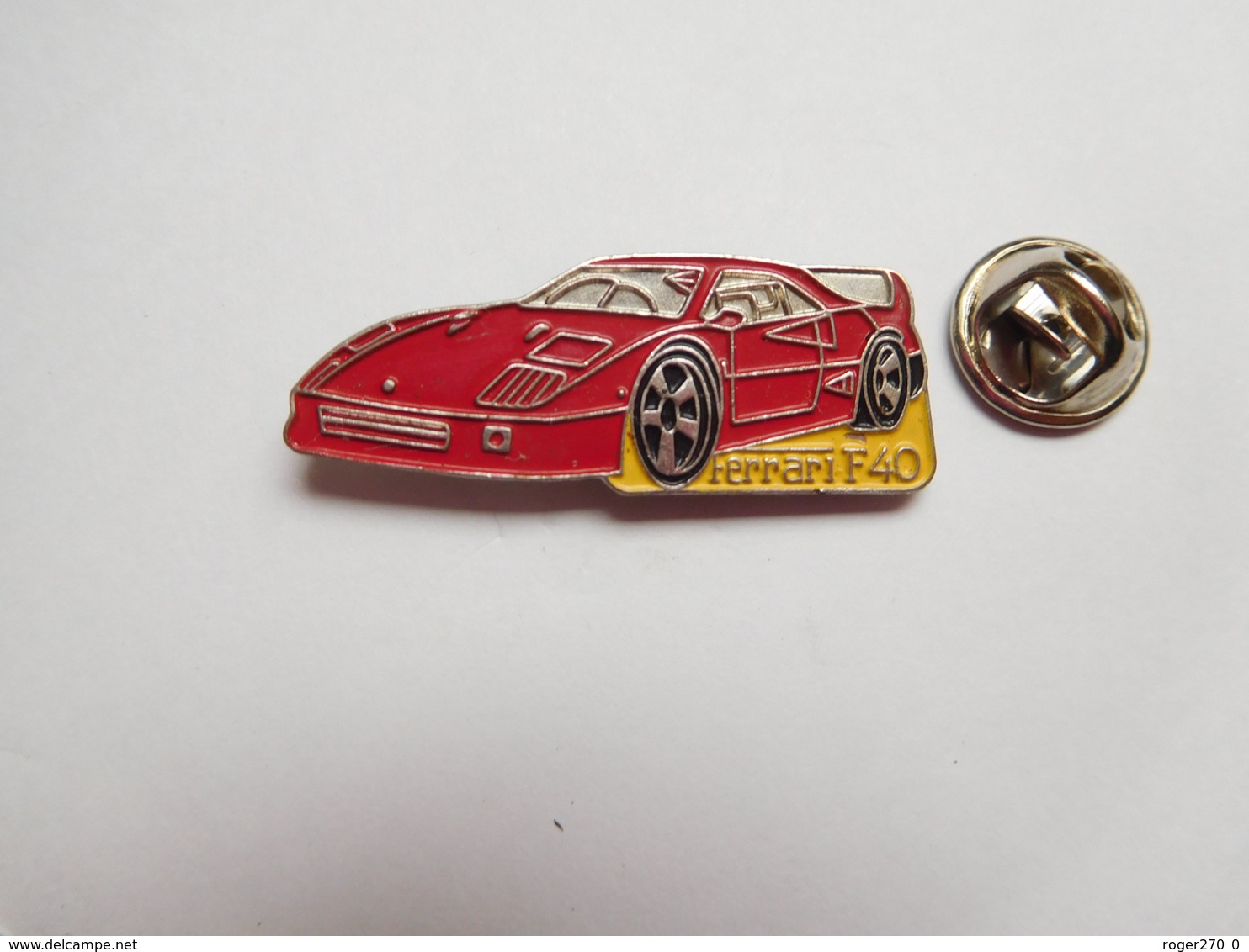 Beau Pin's , Auto Ferrari F40 - Ferrari