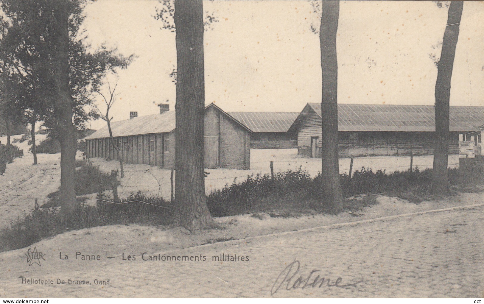 La Panne   De Panne  Les Cantonnements Militaires   KAZERNE  CASERNE - De Panne