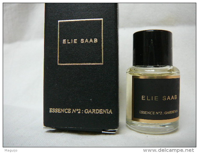 ELIE SAAB" GARDENIA" RARE   MINI ESSENCE DE PARFUM  5 ML  LIRE ET VOIR!! - Miniatures Femmes (avec Boite)