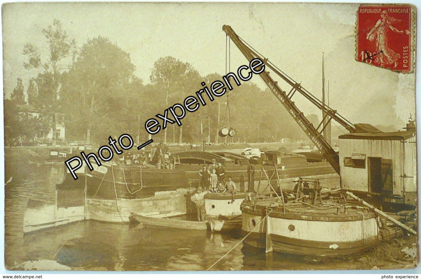 CPA Carte Photo Bateau Peniche Grue Seine 1918 GRIGNY Essonne 91 - Grigny