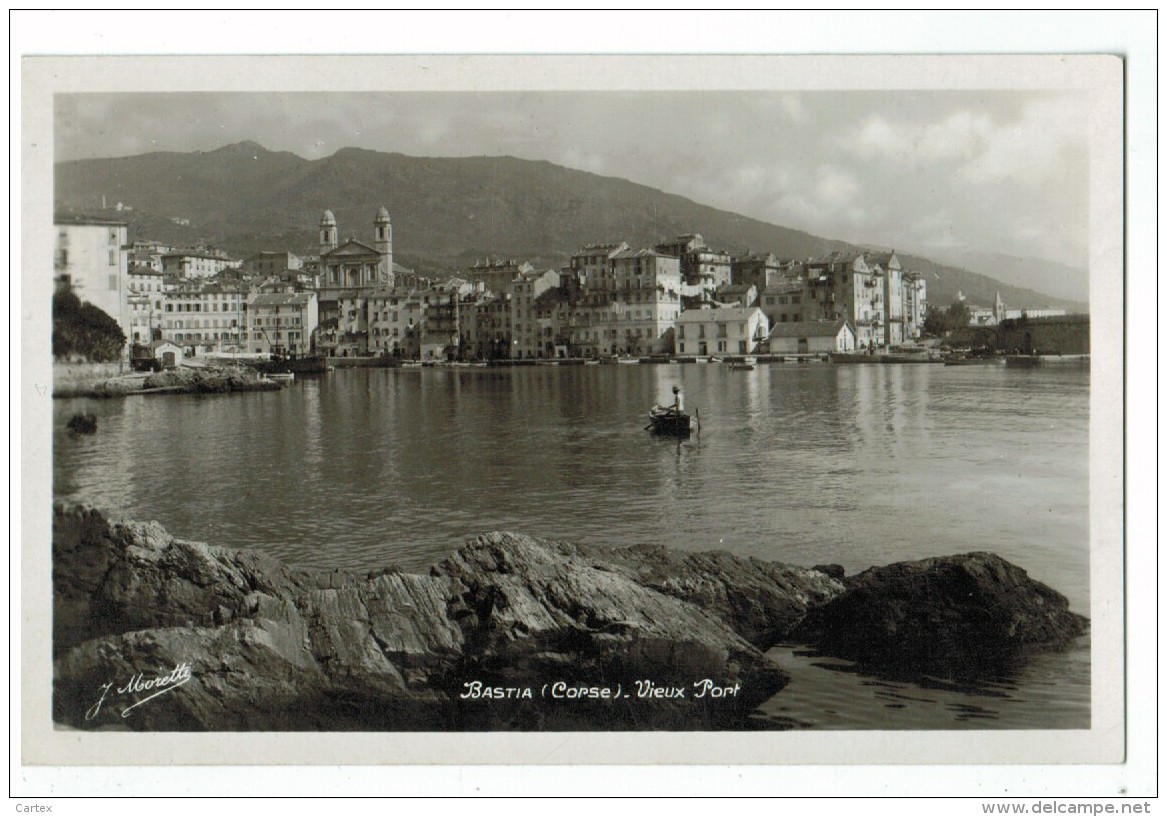 22346  CPA    BASTIA : Vieux Port ! Superbe Carte Photo Signée Moretti  !  ACHAT DIRECT ! - Bastia