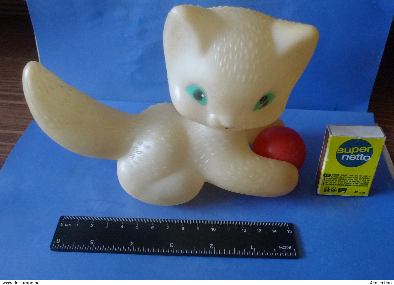 VTG Vintage USSR Soviet Plastic Toy CAT Kitten With Ball Soviet Union Toys Marked - Cats