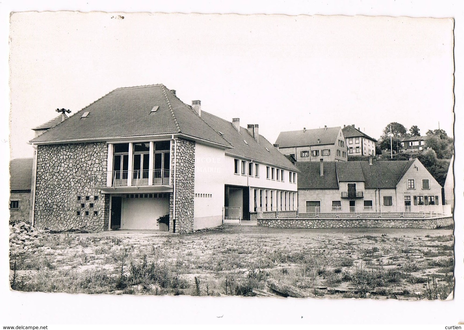 VOLMUNSTER  57  Mairie Et école En 1964 - Volmunster