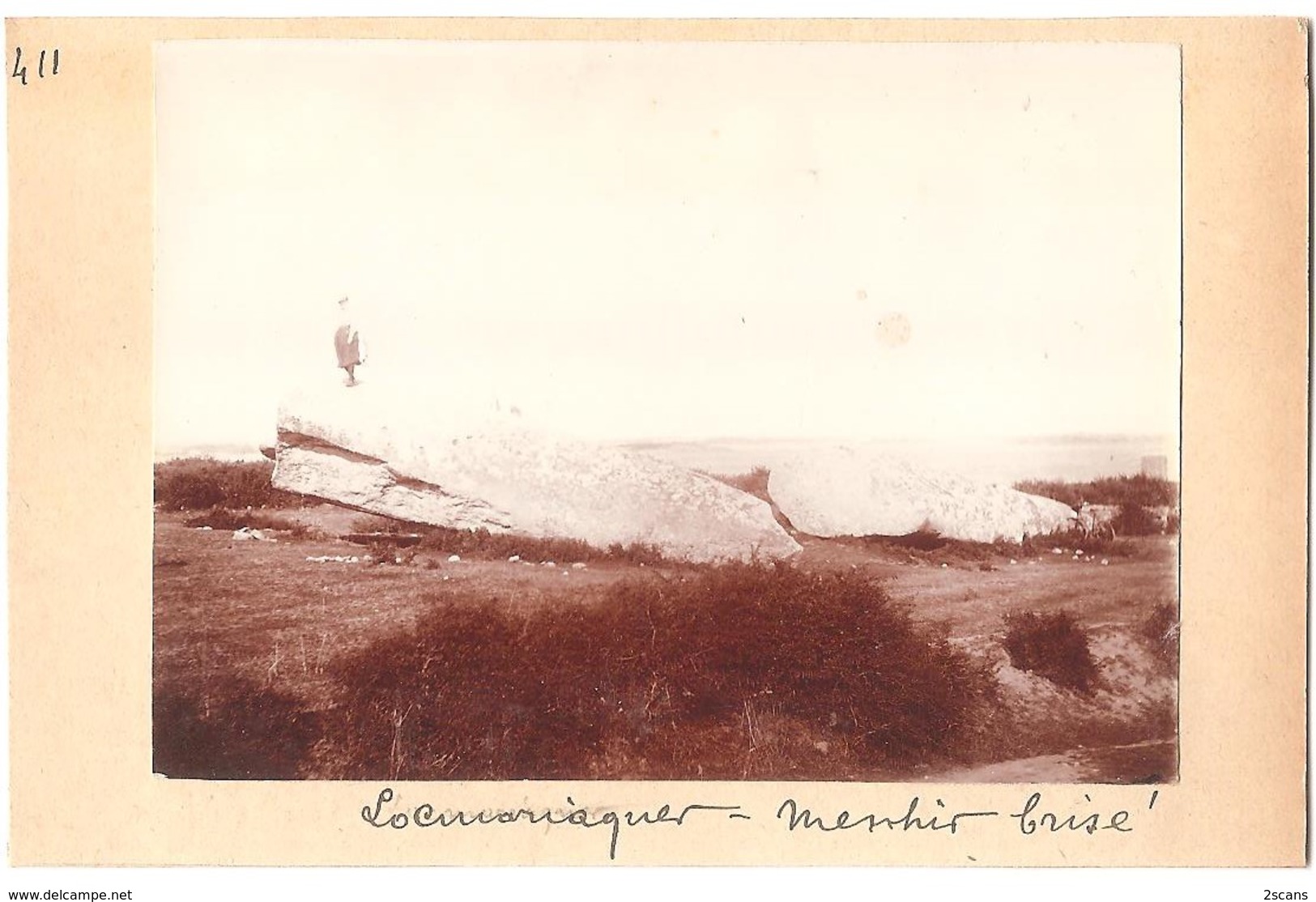 Dépt 56 - LOCMARIAQUER - Menhir Brisé - Photographie Collée Sur Carton D'origine, 1904 - Photo - Locmariaquer