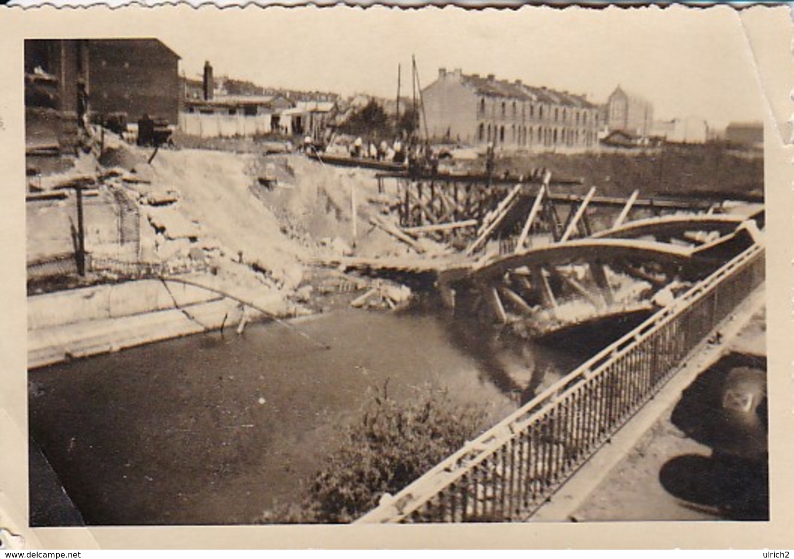 Foto Bau Einer Brücke - Gesprengte Brücke - 2. WK - 8,5*5,5cm (36307) - War, Military