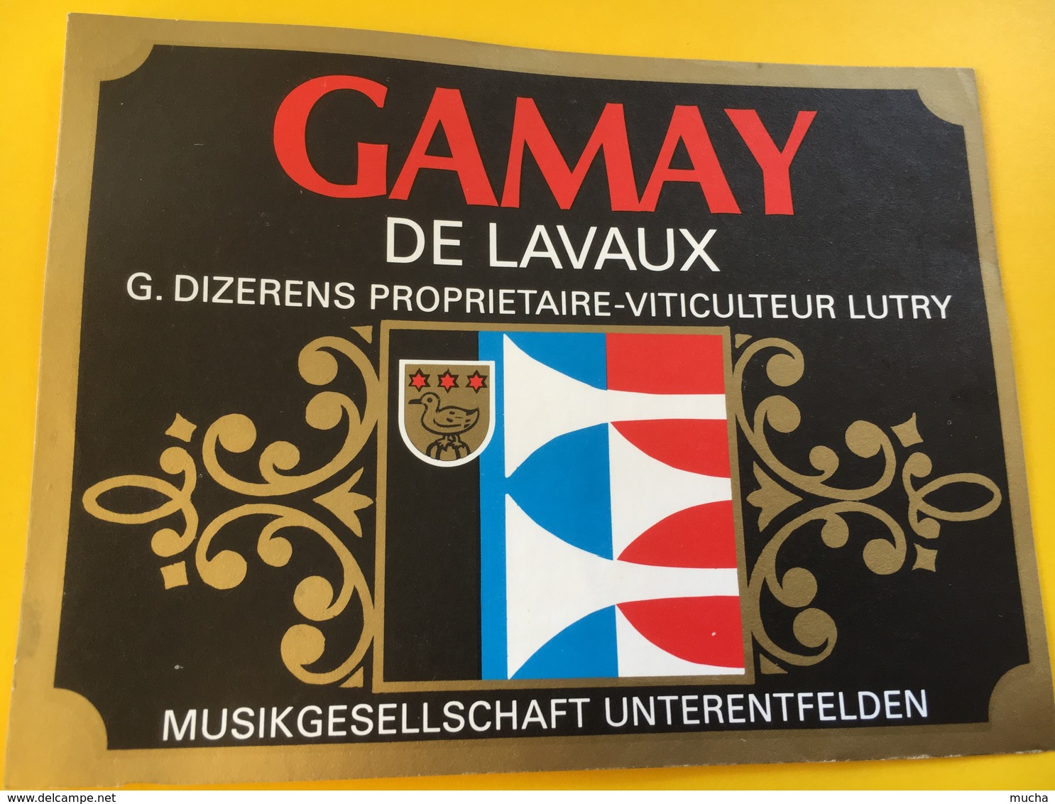 8796 - Musikgeselschaft Unterenfelden  Suisse Gamay  & Dorin 2 étiquettes - Musique