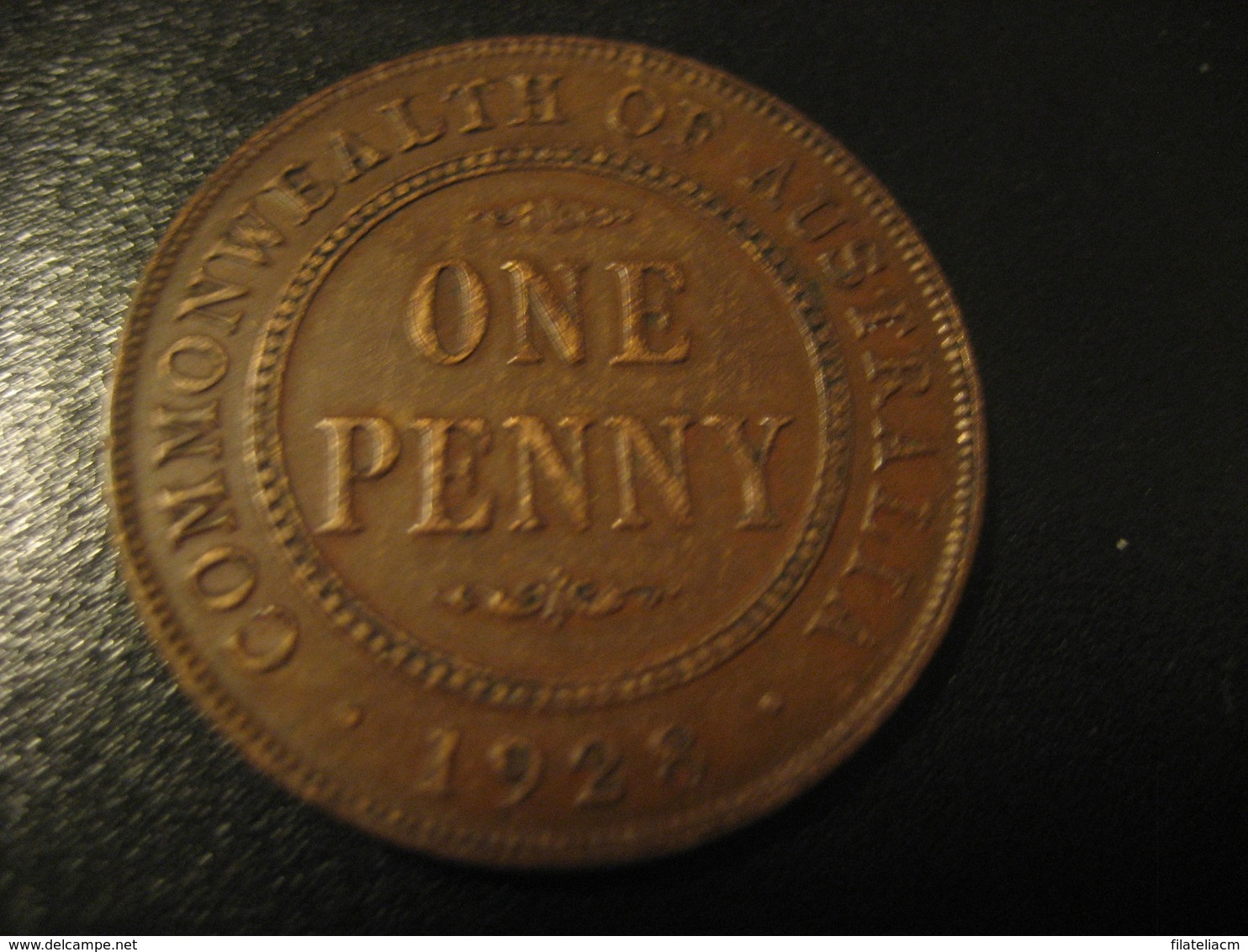 One Penny 1928 George V AUSTRALIA Coin - Penny