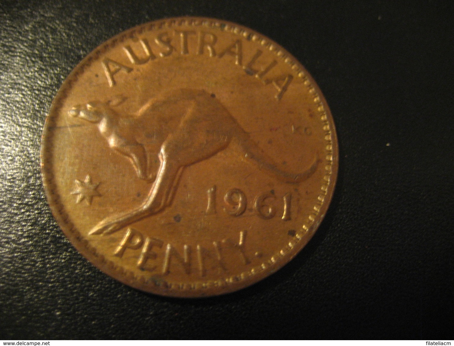 One Penny 1961 QEII AUSTRALIA Coin Kangaroo - Penny