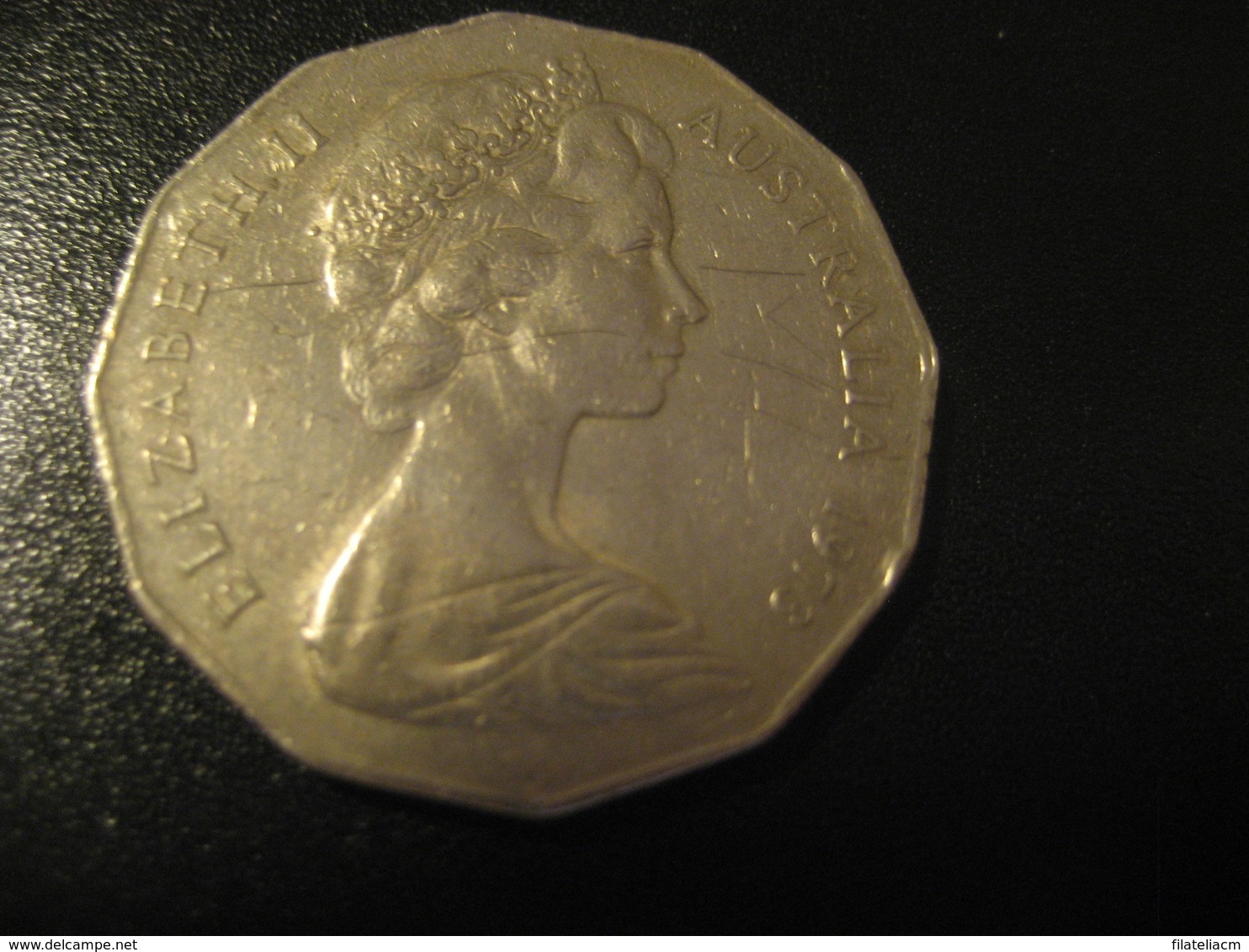 50 Cents 1973 QEII AUSTRALIA Coin - 50 Cents