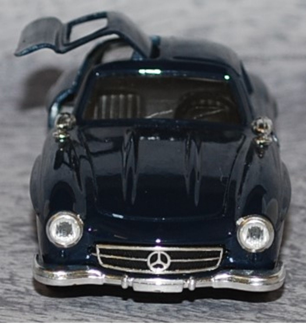 MERCEDES 300 SL -1954 - Solido