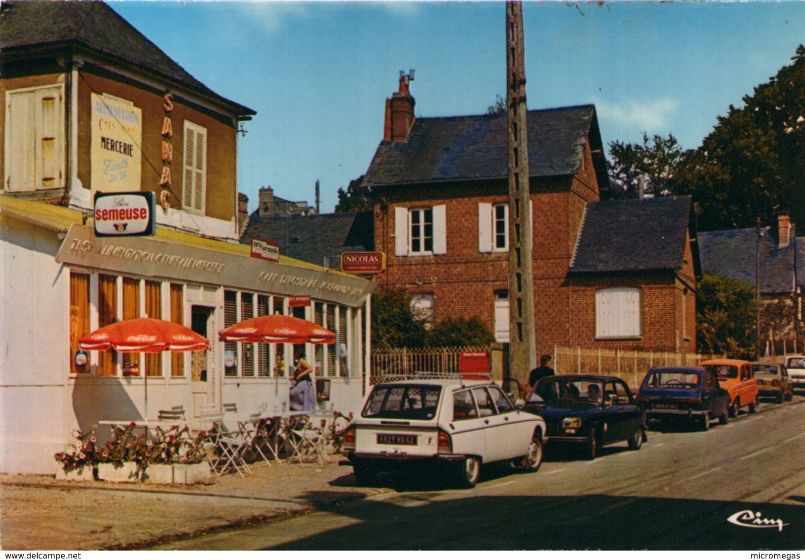 76 - FONTAINE-le-DUN - Presse-Alimentation-Bar - Rue Jules Lemoine (fondateur De La Sucrerie) - Fontaine Le Dun