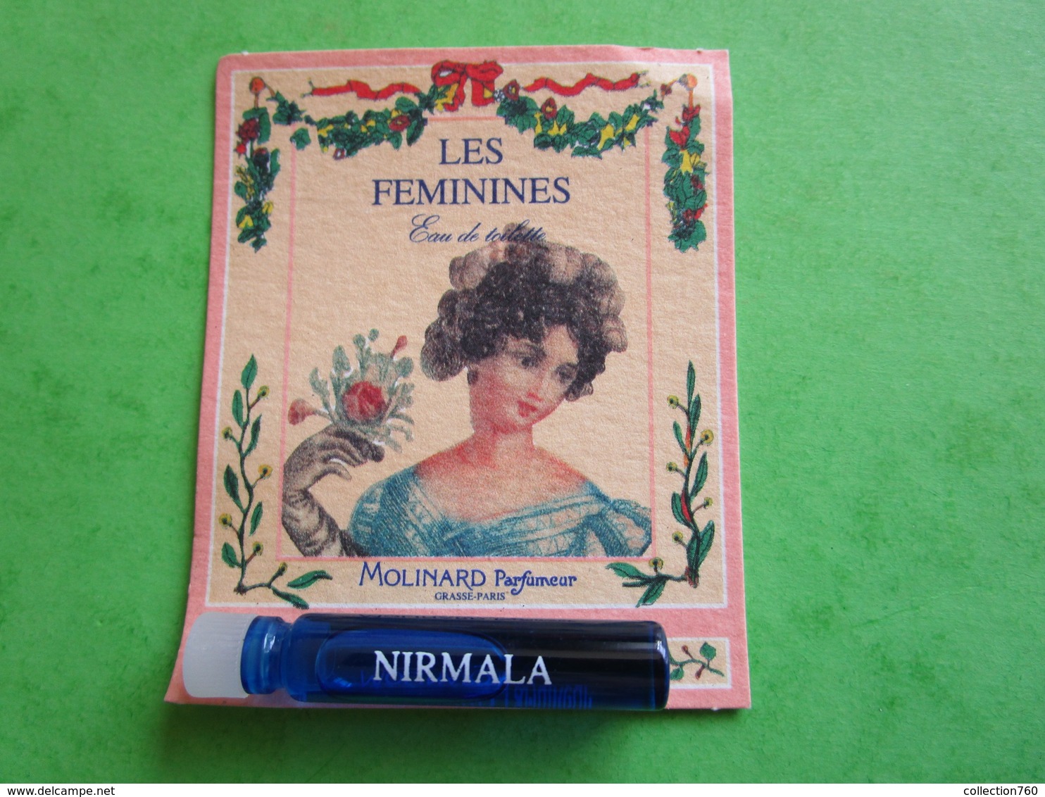 MOLINARD - LES FEMININES - NIRMALA -  (collector  Ne Pas Utiliser) Date Des Années 1990 - Echantillon Tube  Carte - Echantillons (tubes Sur Carte)