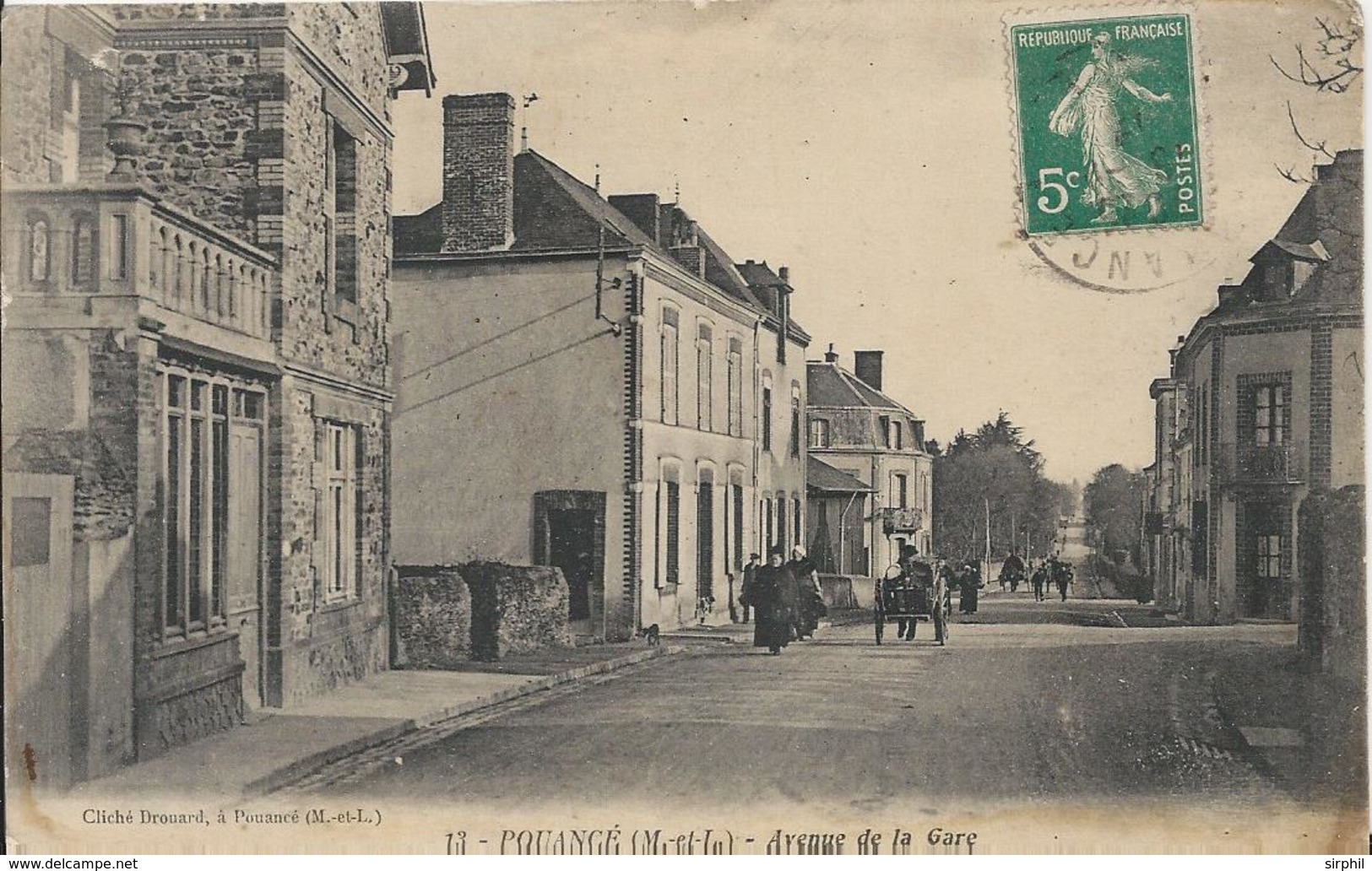 Carte Postale Ancienne De Pouancé Avenue De La Gare - Autres & Non Classés
