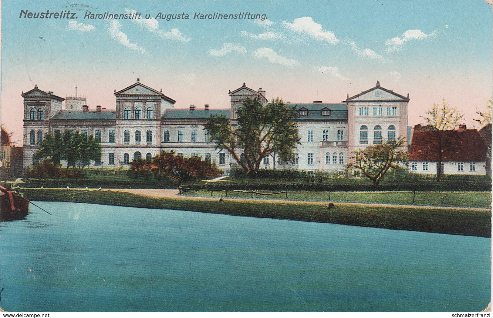 AK Neustrelitz Karolinenstift Augusta Karolinenstiftung Carolinenstift Krankenhaus Semmelweissstraße A Stadthafen Hafen - Neustrelitz