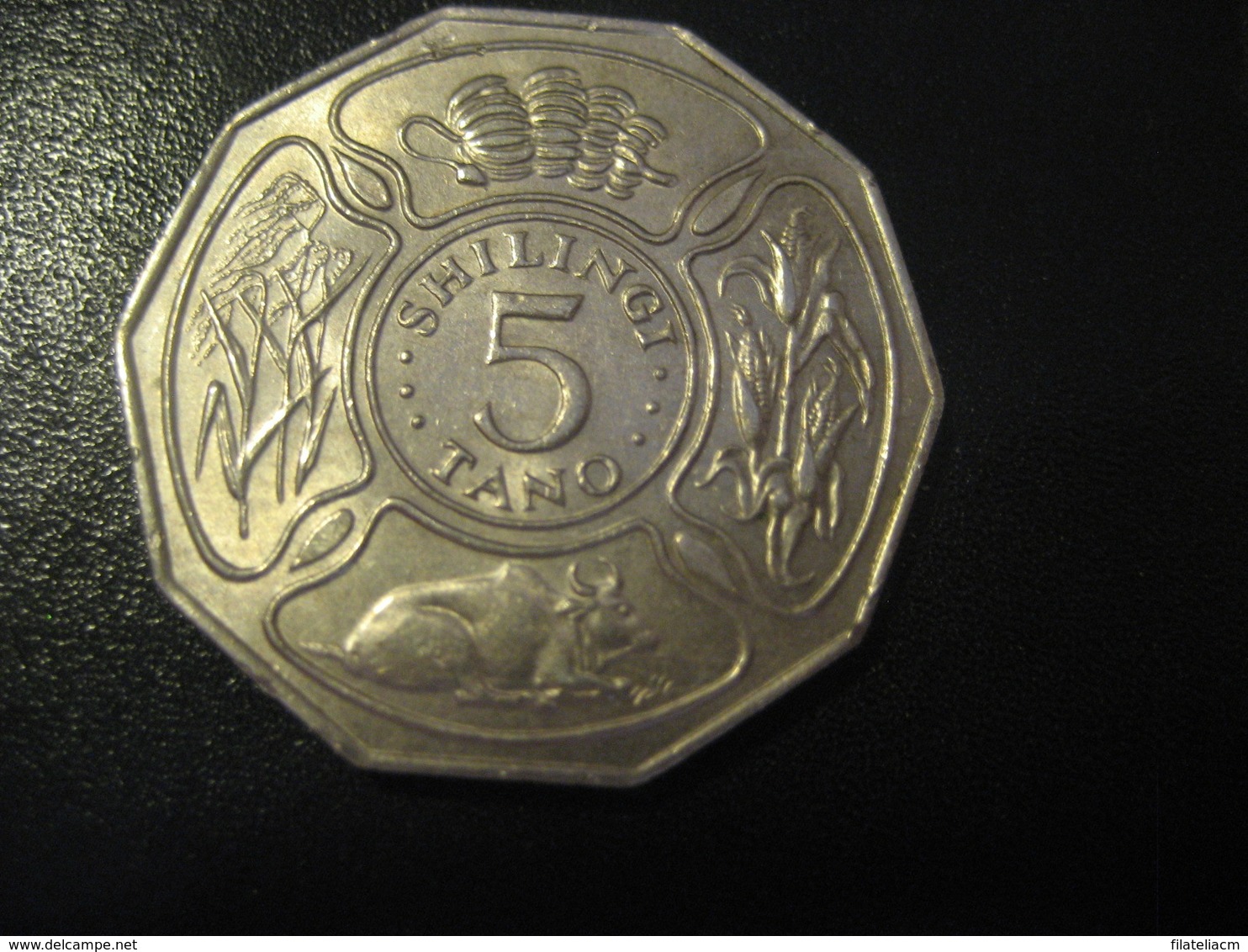 5 Five Shilingi Tano TANZANIA 1972 Coin - Tanzanía
