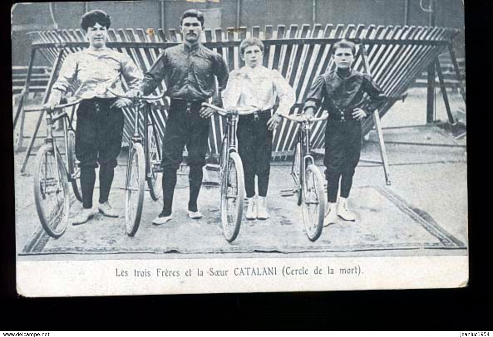 GONDRECOURT EN 1900 CIRQUE LES TROIS FRERES CATANINI  CARTE TRES RARE ECRITE PAR EUX A GONDRECOURT - Gondrecourt Le Chateau