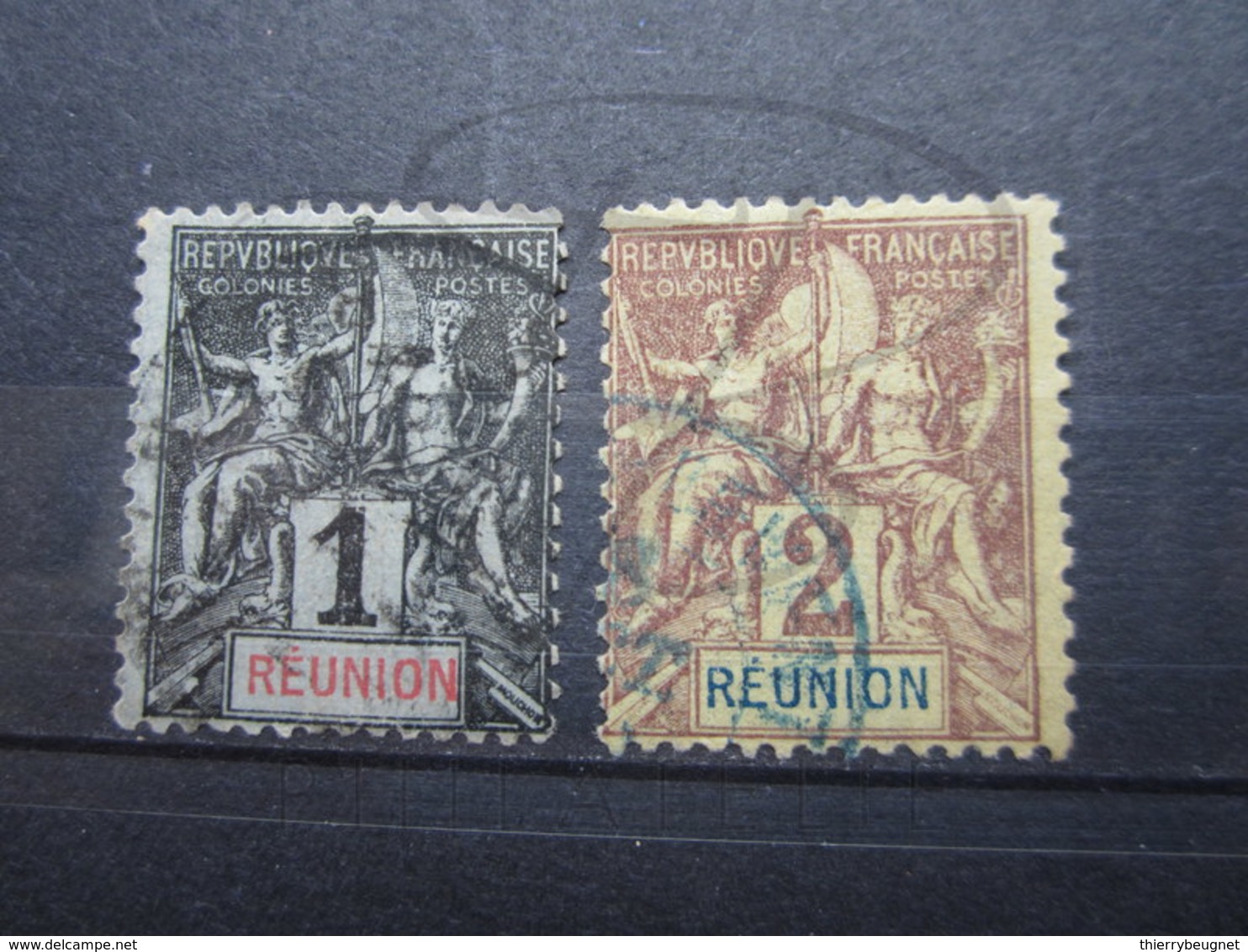 VEND BEAUX TIMBRES DE LA REUNION N ° 32 + 33 !!! - Oblitérés