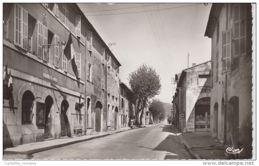 La Roquebrussanne Uncirculated Postcard (ask For Verso / Demander Le Verso) - La Roquebrussanne