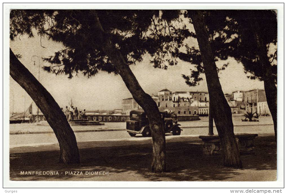 MANFREDONIA Foggia Piazza Diomede Con Automobile - Manfredonia