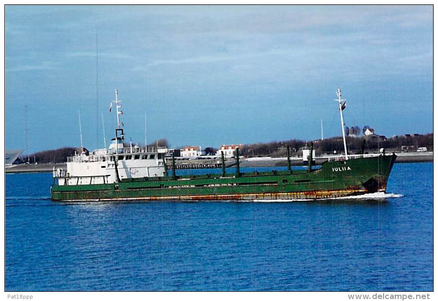 " JULIJA " * Lot Of /de 2  * BATEAU COMMERCE Cargo Merchant Ship Tanker Carrier - Photo 1980-2001 Format CPM - Cargos