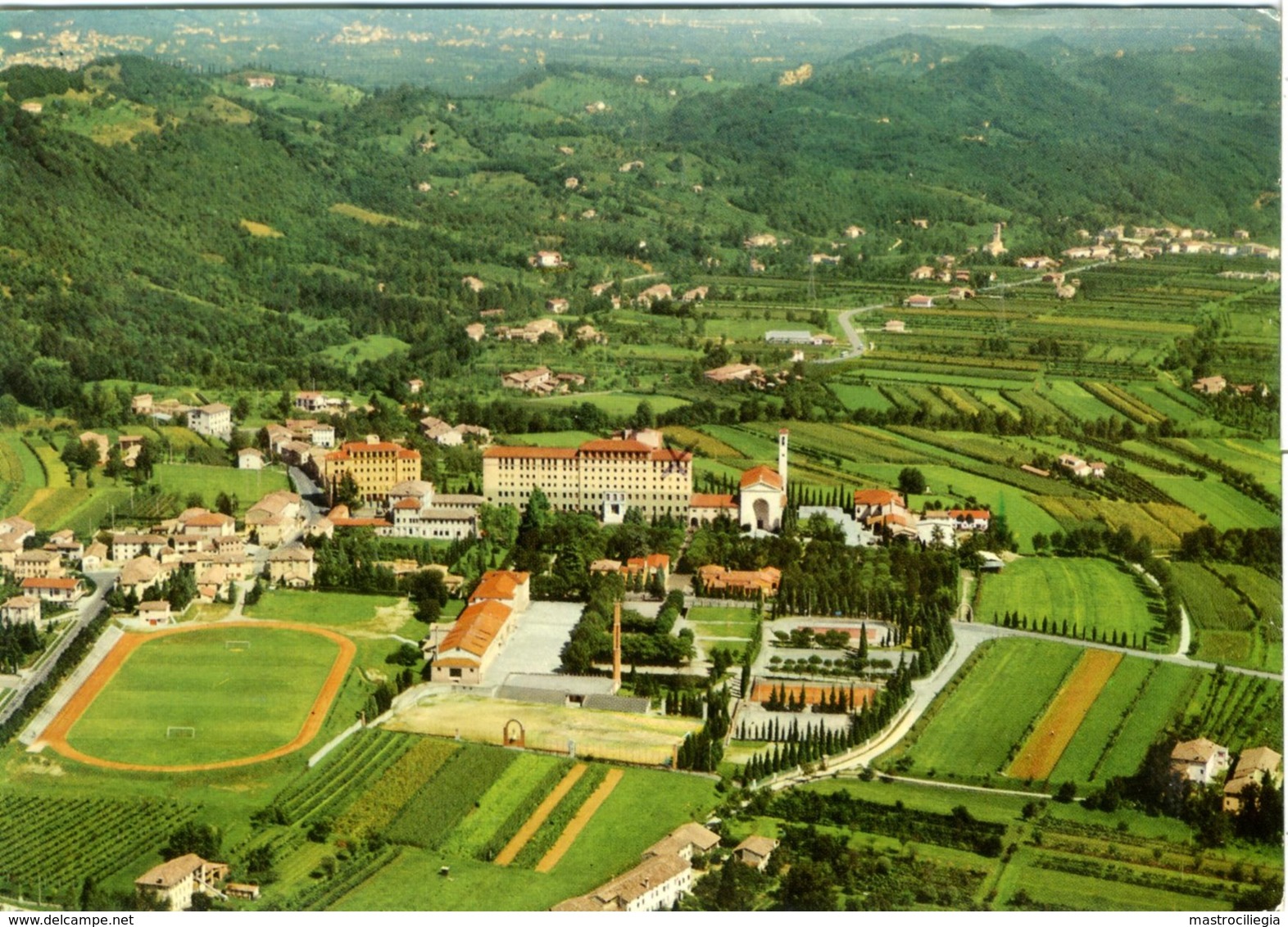 PADERNO DEL GRAPPA  TREVISO  Panorama Con Stadio  Stade  Stadium  Estadio  Istituti Filippin - Calcio