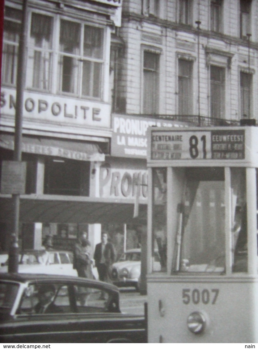 BELGIQUE - BRUXELLES - PHOTO CARTONNEE De ROBERT F MACK 14 X 9- TRAM - TRAMWAY  - LIGNE 81 - HOTEL COSMOPOLITE - " RARE - Nahverkehr, Oberirdisch