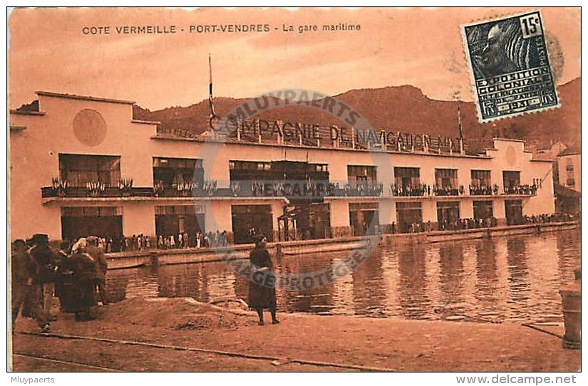 /! 7700 - CPA/CPSM  :  66 - Port Vendres : La Gare Maritime - Port Vendres