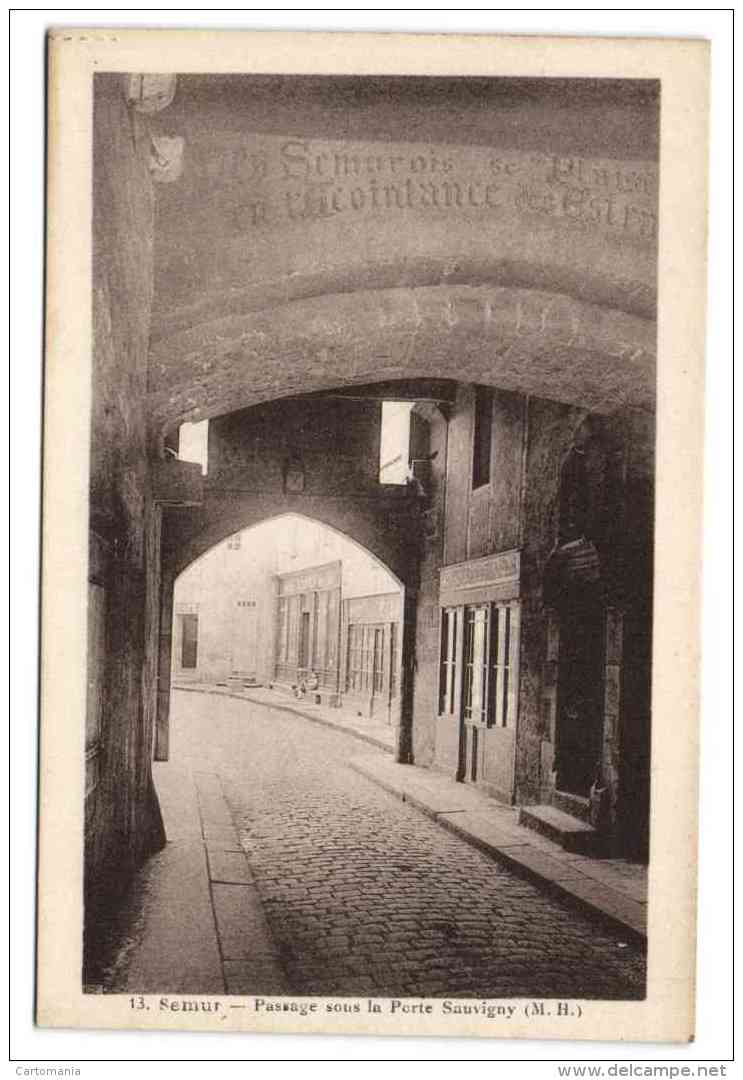 Semur - Passage Sous La Porte De Sauvigny - Semur