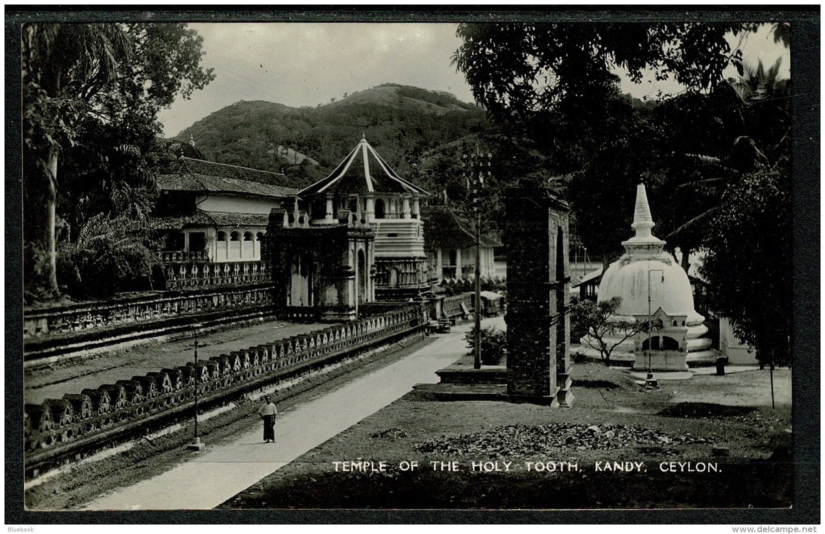 RB 1220 - Real Photo Postcard - Temple Of The Holy Tooth - Kandy Ceylon - Sri Lanka - Sri Lanka (Ceylon)