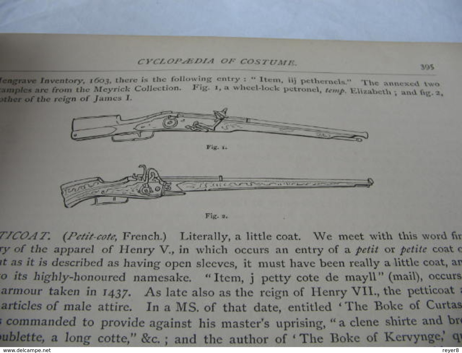 ancien livre 1876 ,arme blanche , uniformes,troupes ect XV XIX, sabre , epee, pistolet,casque,medailles ect