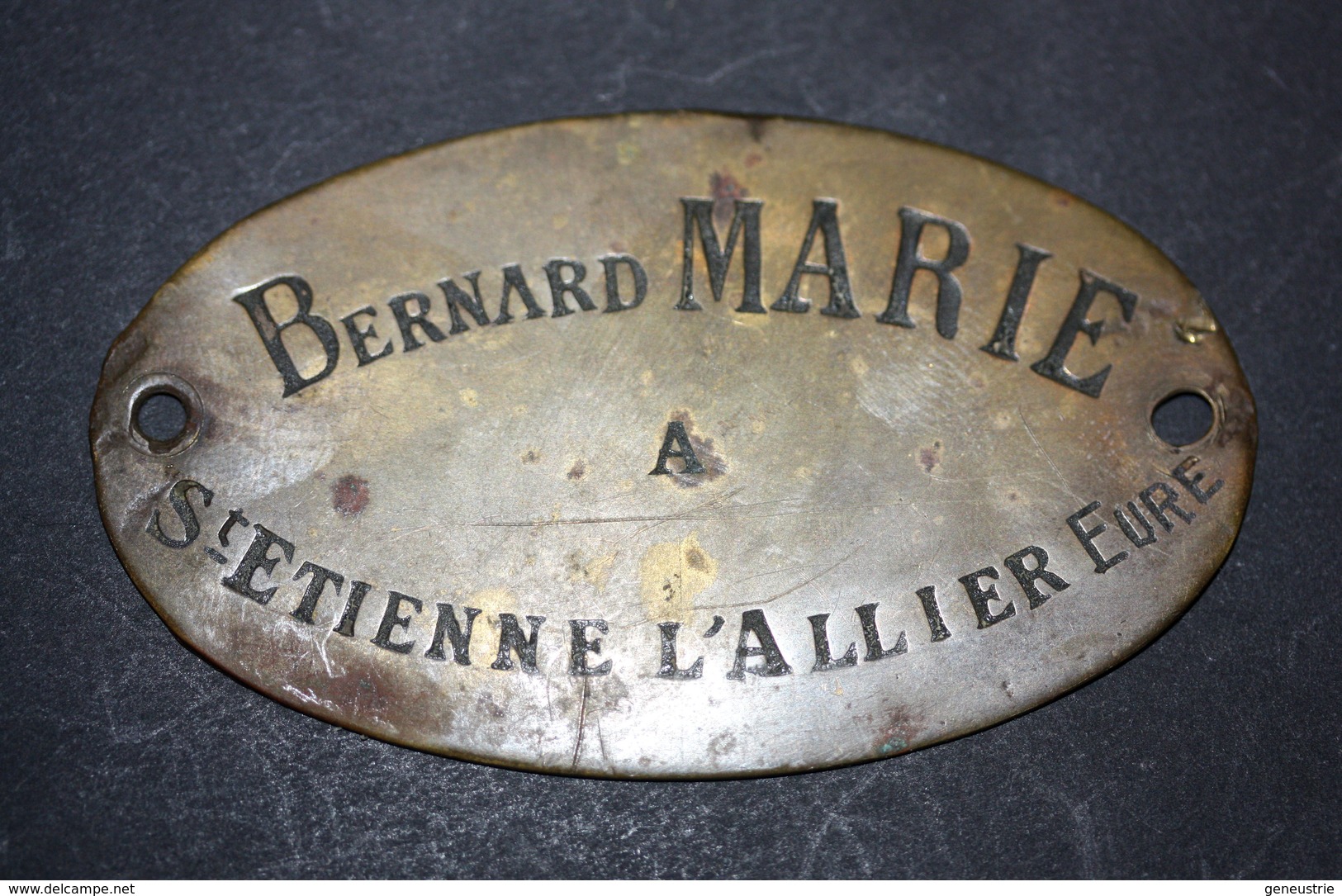 Rare Plaque D'identification De Charette De Commerçant "Bernard Marié à Saint Etienne L'Allier - Eure- Normandie - Coppers