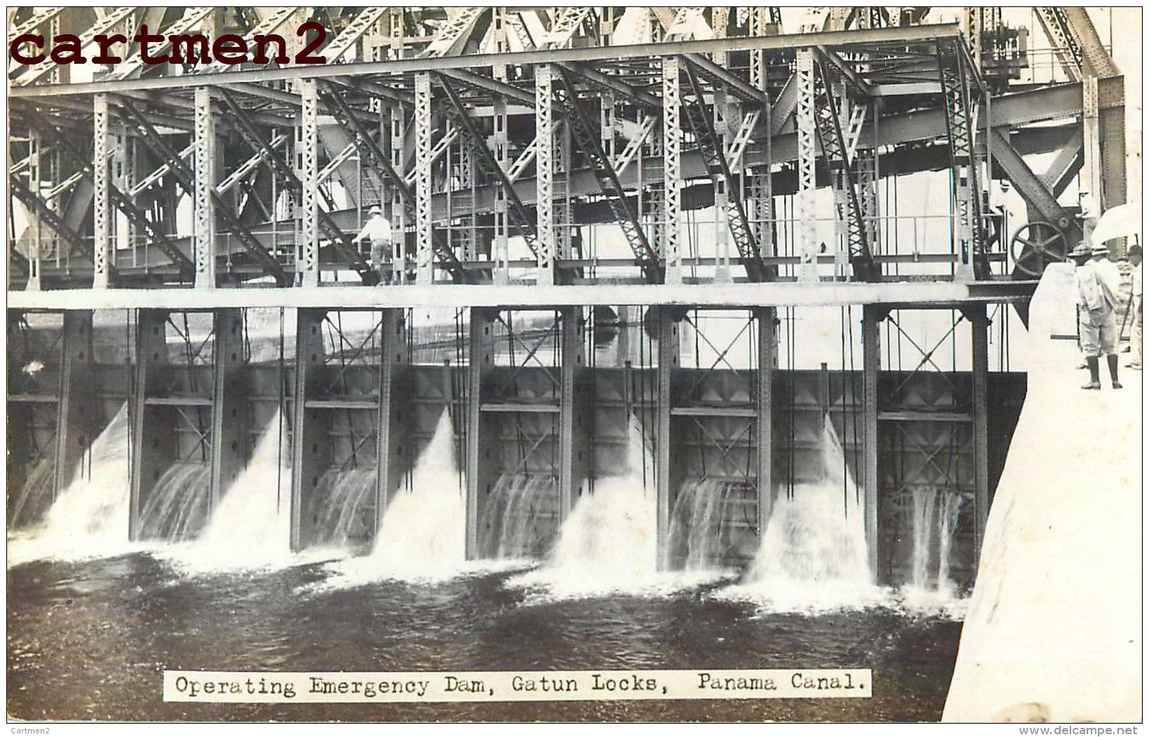 PHOTO CARD : PANAMA CANAL OPERATING EMERGENCY DAM GATUN LOCKS BARRAGE - Panama