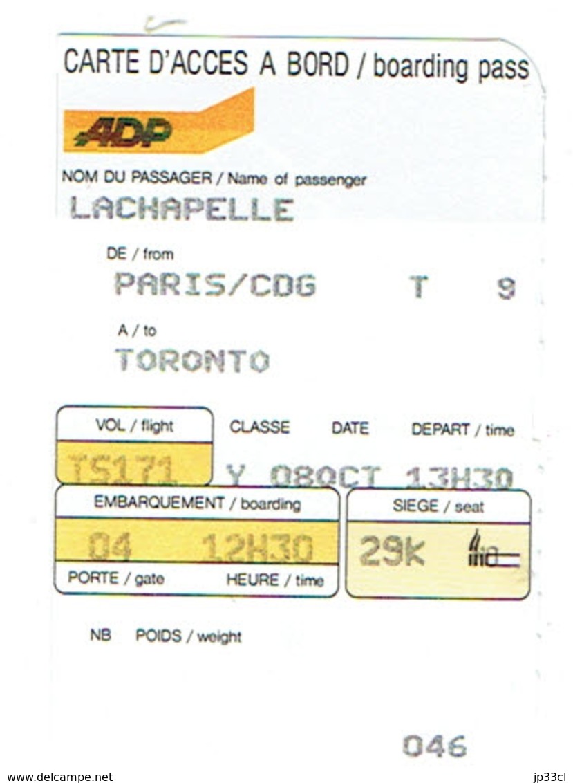 Ancienne Carte D'accès à Bord - Aéroport De Paris - Vol Paris/CDG Toronto 8/10/1995 - Cartes D'embarquement