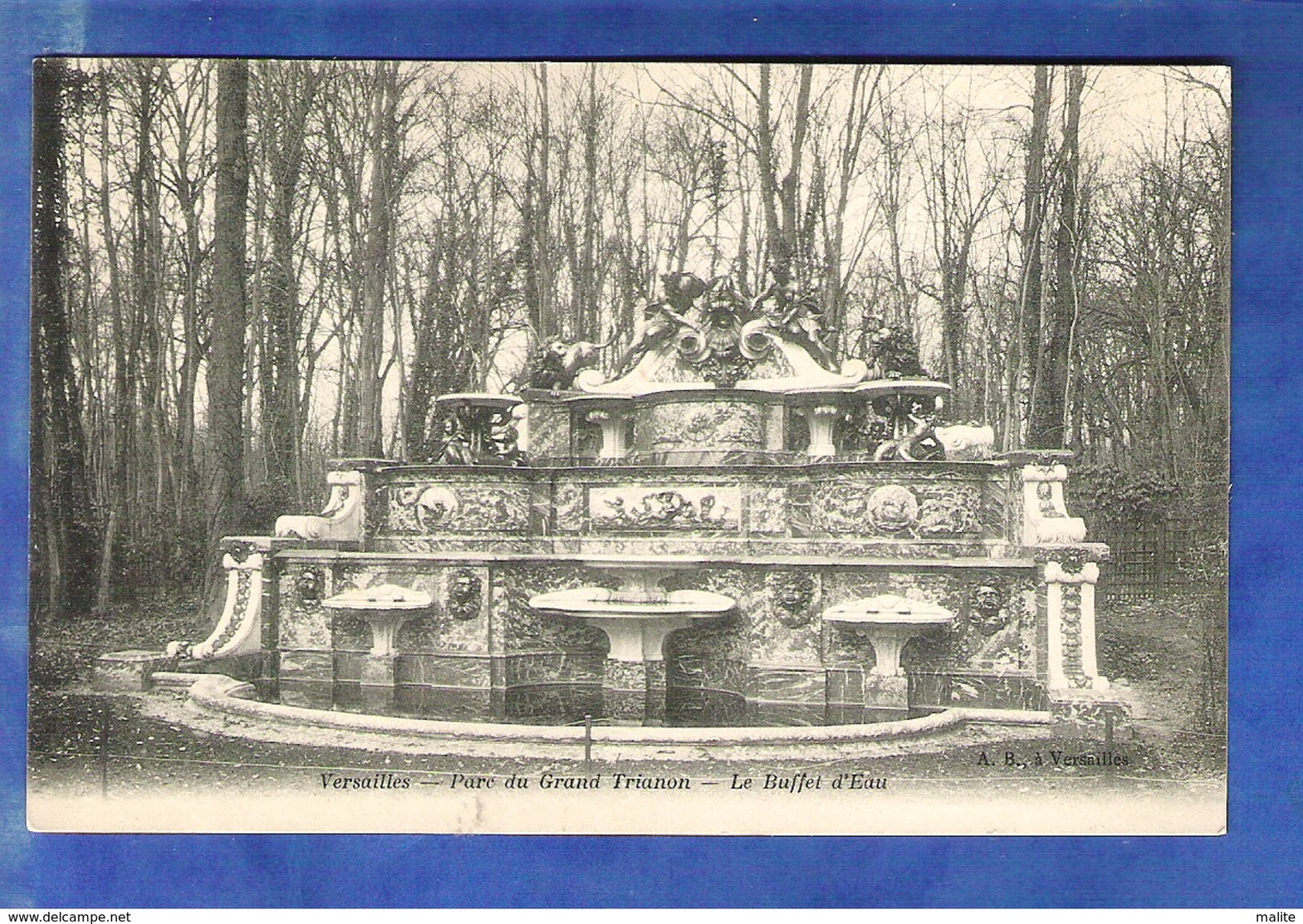 Cpa 78 Versailles - Parc Du Grand Trianon - Le Buffet D Eau - Versailles