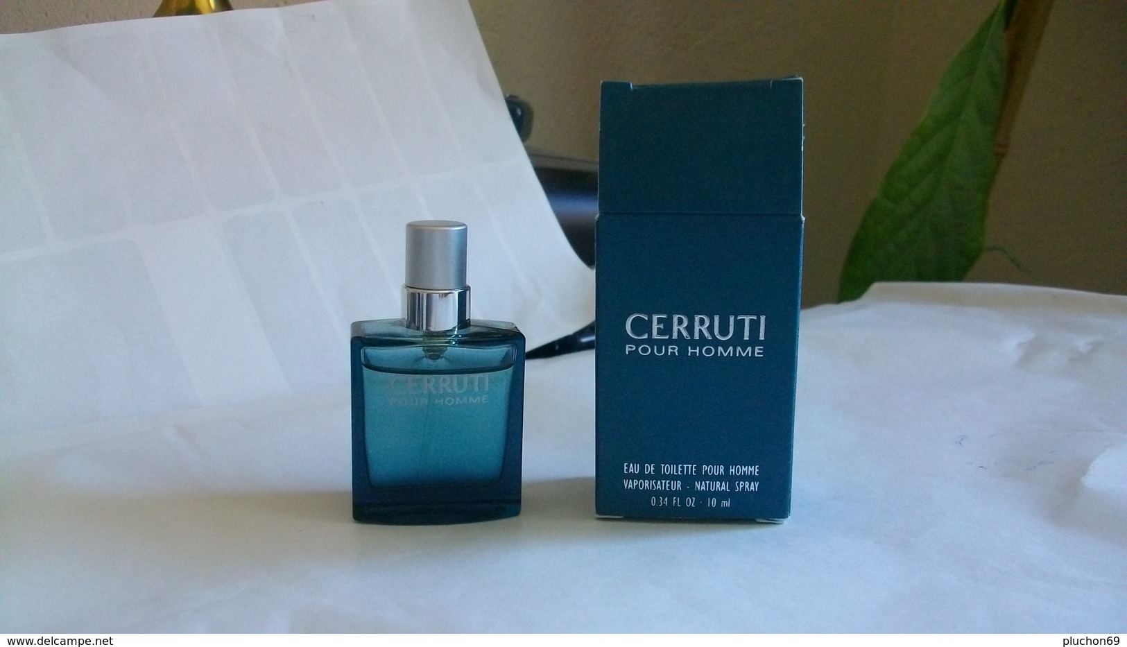 Miniature Cerruti   "Homme  " 10 Ml Vaporisateur - Miniatures Hommes (avec Boite)