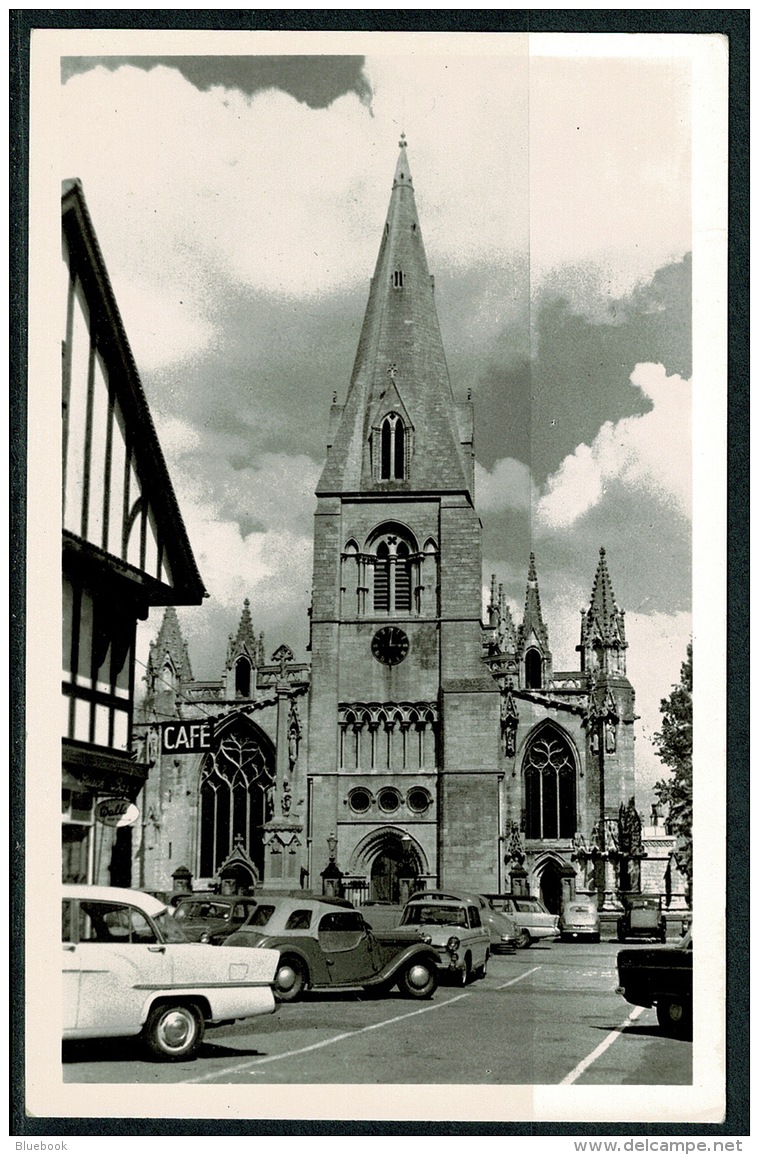 RB 1213 -  Real Photo Postcard - Cars Cafe &amp; Church - Sleaford Lincolnshire - Andere & Zonder Classificatie